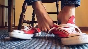 Seperti halnya keadaan fisik manusia yang pasti punya celah. Cara Menghilangkan Bau Kaki Membandel Secara Permanen