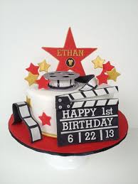6e3a7cb86a6d5aae7668173328d819c2 Jpg 768 1024 Themed Cakes Hollywood Cake Movie Theme Cake