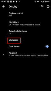 Perhaps google thinks that having a separate lockscreen wallpaper would be to confusing for it's average users? How To Change Your Lock Screen On Android In 2 Ways