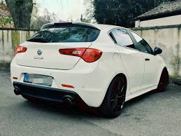Image result for Bianco Divino 2011 Giulietta
