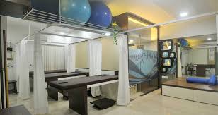 Commercial Interior Jinteriors Jessica Doshi Interior Designer Interior Designer In Vile Clinic Interior Design Physiotherapy Clinic Medical Office Design