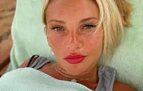 September 1988 (32 jahre alt). Dsds Star Evelyn Burdecki Wieder Von Kriminellen Erpresst