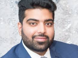 Translated by google translate HOME NEWS NB: 81 NEW DOCTORS FOR EIGHT  MONTHS NB: 81 new doctors for eight months By DAVID CARON Sunday 18  December 2016 EACH YEAR, PROVINCIAL GOVERNMENT OFFICIALS