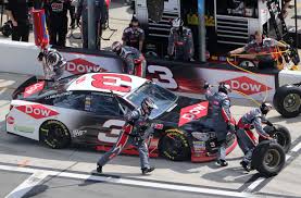 Here's his 62 hot lips from gma today. Can Nascar Save Itself When Dale Earnhardt Jr Is Gone Sbnation Com