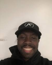 LAST MINUTE SHOW TODAY AT THE LEGION FOR ONLY $10 BRINGING DOWN  @suenamedboy FROM NORTH CAROLINA FOR THEIR FIRST TIME DOWN HERE! WITH  @itsjustdecoration AND BRAND NEW BAND @sanasana.wav THAT YOUR FAVORITE