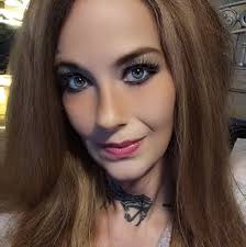 Is there any one in Murray that offers yoga classes?