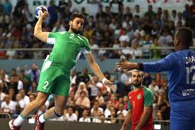 منتخب الجزائر لكرة اليد، هو الممثل الرسمي للجزائر في منافسات كرة اليد للرجال. Ø§Ù„Ù…Ù†ØªØ®Ø¨ Ø§Ù„Ù…ØºØ±Ø¨ÙŠ Ù„Ù„Ø´Ø¨Ø§Ù† ÙŠÙ†Ù‡Ø²Ù… ÙÙŠ Ø£ÙˆÙ„ Ø¸Ù‡ÙˆØ± Ø¨Ø¨Ø·ÙˆÙ„Ø© Ø§Ù„Ø¹Ø§Ù„Ù… Ù„ÙƒØ±Ø© Ø§Ù„ÙŠØ¯