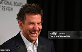 Estelle Bradley's Instagram, Twitter & Facebook