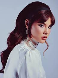 Ahtisa Manalo Makes a Simply Stunning Statement at Miss Cosmo 2024's Jury  Session