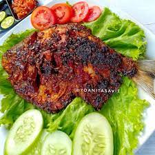 Ceritanya Minggu Lalu Kalap Beli Ikan Bawal Sampe 2kg Udah Lama Pengen Masak Ikan Bakar Ketemu Resep Nya Mba Lilys Resep Ikan Bakar Ikan Bakar Resep Masakan