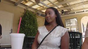 Hikr-227 ¡Un sexo de creampie de hombre japonés con una chica negra tetona  recogida en una parada de autobús en Los Ángeles! Lily (22)