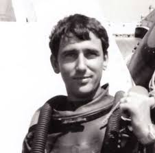 Heroic rescue of RAF Pinnace crewmember remembered by family of Amble diver 