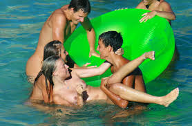 CDM 735 Nudist Fun with Green Waterfloater | MOTHERLESS.COM ™