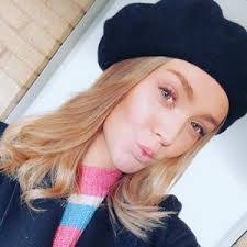 Amanda Ekman's Instagram, Twitter & Facebook