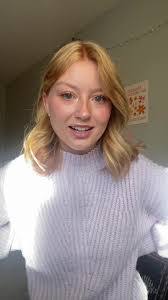 Stephanie Abdul's Instagram, Twitter & Facebook