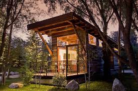 These Customizable Modular Homes Can Make Your Tiny House Dreams Come True Best Tiny House Park Model Homes Tiny Luxury