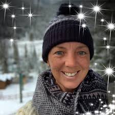 Can anyone identify the students in this old primary school class photo?