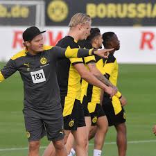 Edin terzić (pronounced êdiːn těrziːtɕ; Borussia Dortmund Edin Terzic Das Ist Der Neue Trainer Des Bvb