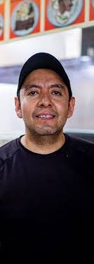 Craig Ebeling's Instagram, Twitter & Facebook