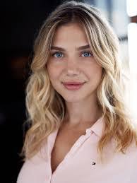 Ruby Voss's Instagram, Twitter & Facebook