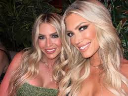 No matter where we go, it's always so much fun with this crew!!! 🎉🎉🎉🎉  #40isthenew30 😜