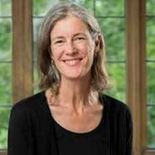 Susan Pyke : Profile @ Arts Front