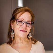 Brenda Bressler's Instagram, Twitter & Facebook