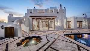 How much is a mansion in texas. Inside Country Star George Strait S 7 5 Million Texas Mansion Robb Report