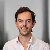 Eduardo Correa's Instagram, Twitter & Facebook