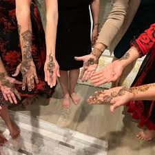 Enjoy a natural and beautiful temporary body art that has been practiced for thousands of years. Desi Hennawali Henna Tattoo In Stockton