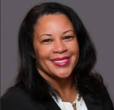 Paula Hopkins's Instagram, Twitter & Facebook