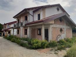 Sito ufficiale del comune montalto uffugo. Ville A Montalto Uffugo In Vendita E Affitto Risorseimmobiliari It