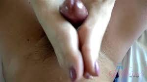 Luckywithlola brings you intriguing adult content for free