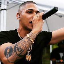 Chelsea Evanoff's Instagram, Twitter & Facebook