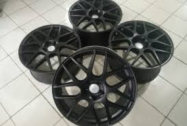 Kamu bisa mencari dan jual velg racing ring 12 bekas, velg mobil bekas ring 13, atau velg dan ban mobil bekas ring 14, ring 15, ring 16, ring 17, ring 18, hingga ring 22. Bursa Velg Second Ban Mobil Bekas Berkualitas Terpercaya