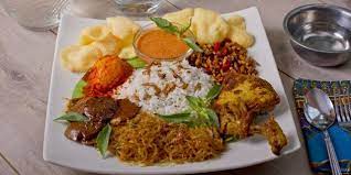 Nasi Uduk Bukan Sembarang Nasi Putih Biasa Rasanya Gurih Dan Nikmat Penasaran Bagaimana Cara Membuatnya Masakan Resep Masakan Indonesia