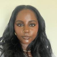 4600+ "Essie" profiles