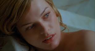 Resident Evil (2002) Il male interiore di Milla