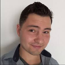 Robert Mehling's Instagram, Twitter & Facebook