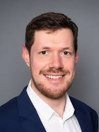 Jan Reger's Instagram, Twitter & Facebook