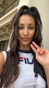 Hello girlies! 💕I am going for vacation for Hawaii for a month and I  wanted to help someone with a rent. I am giving private room bedroom in  West Hollywood area. 1050$