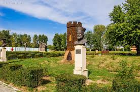 Northern lights chorale, bruce phelps, conductor perform chindia by alexandru pascanu. Parcul Chindia Photocory