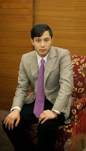 She has previously worked as a secretary. Tengku Fahd Mua Adzam Ibni Almarhum Sultan Haji Ahmad Shah Al Musta In Billah Wikiwand