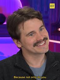 Jason Ritter has a lot in common with the 'Yellowjackets' fandom when it  comes to wife Melanie Lynskey 🥰🐝 #jasonritter #melanielynskey  #yellowjackets