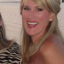 Keri Beyer's Instagram, Twitter & Facebook