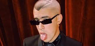 Bad bunny se ha convertido tendencia después de que los fans pidieran que se le entregara dicho premio al cantante. Piden El Nobel De Literatura Para Bad Bunny Y Twitter Reacciona De Forma Hilarante