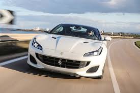 Strain into chilled rocks glass. Testamos A Nova Ferrari Portofino Um Superesportivo De Raiz Testes Autoesporte