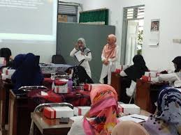 Kemudian, berikan pendapat anda sendiri, perlukah sekolah inklusif ini didirikan! Dinas Pendidikan Pemuda Dan Olah Raga Kota Yogyakarta