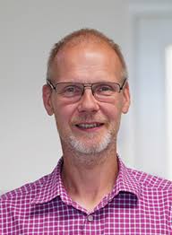 Oxfordshire small animal vet and practice owner elected as Junior  Vice-President