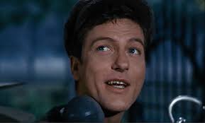 Mind-Blowing Hidden Relationships You Never Noticed In Disney's 'Mary  Poppins'!